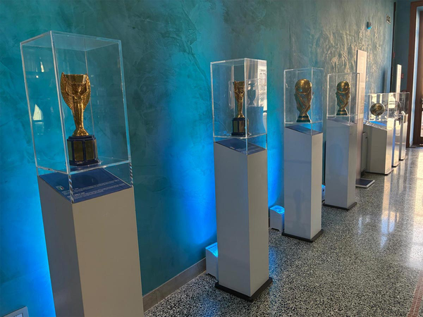 Mostra "Sfumature d'azzurro" fino al 3 marzo presso la Pinacoteca Civica - immagine #364