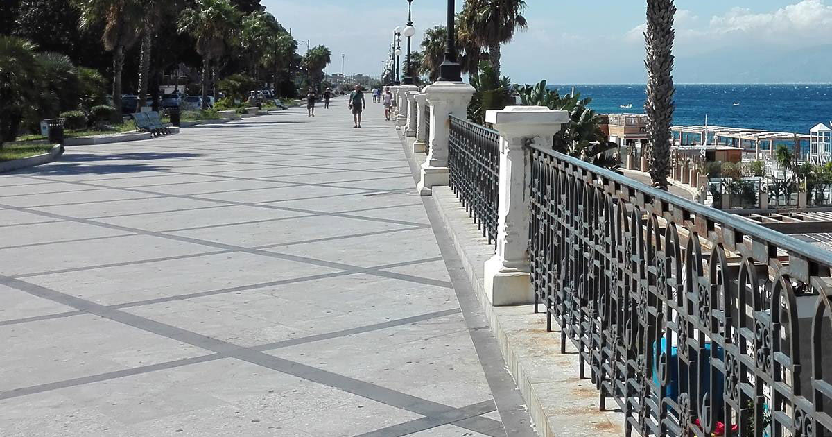 Immagine relativa alla notizia Avviso - Gara per concessione di n. 1 chiosco comunale in Via Marina Bassa di Reggio Calabria con proposta di riqualificazione delle strutture e dei servizi annessi